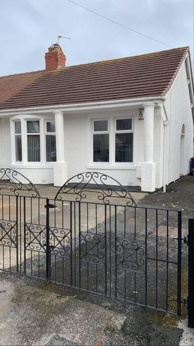 Villa The Bungalow, Thornton-Cleveleys Extérieur photo